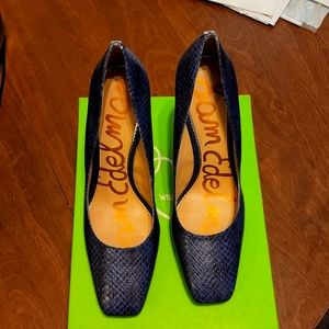 Sam Edelman Beth square toe heel